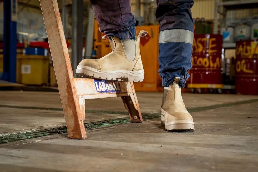 Steel Blue Hobart Scuff S3 Dealer Boot – Sand 3