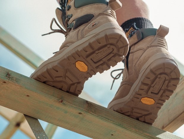 Mongrel 561 Stone High-Leg ZipSider Safety Boot with Scuff Cap 4